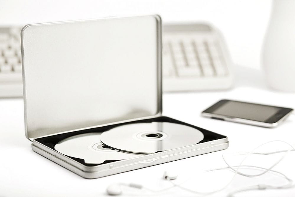 Boite metallique pour 2 DVD rangement