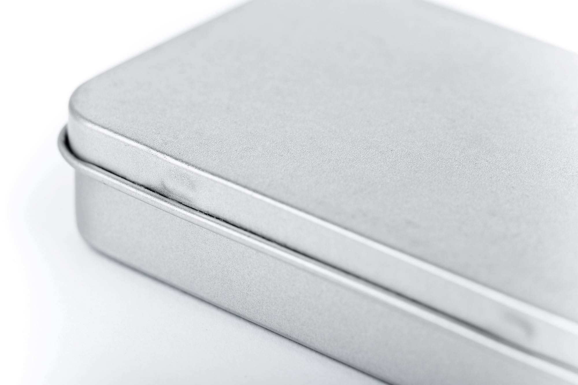 Mini boite poche metallique compacte
