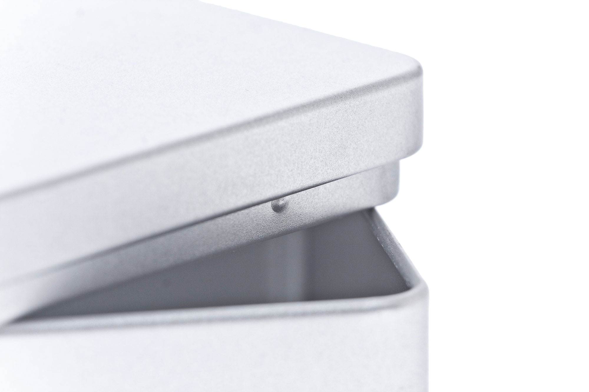 Boite metallique premium de qualite